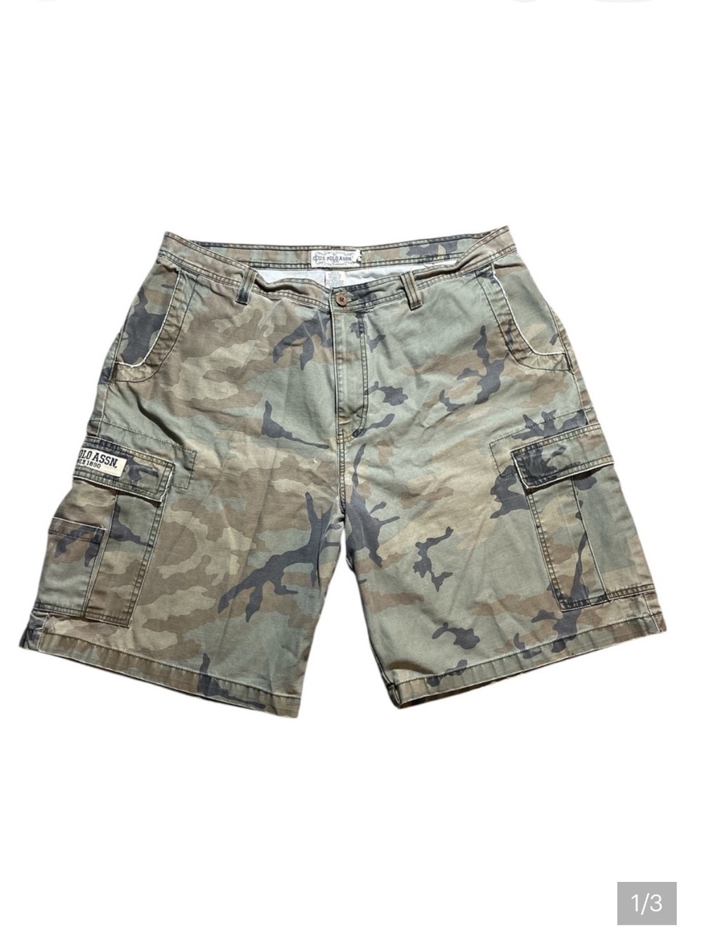 F2- U.S. Polo Assn. Green Camouflage Cargo Shorts 42